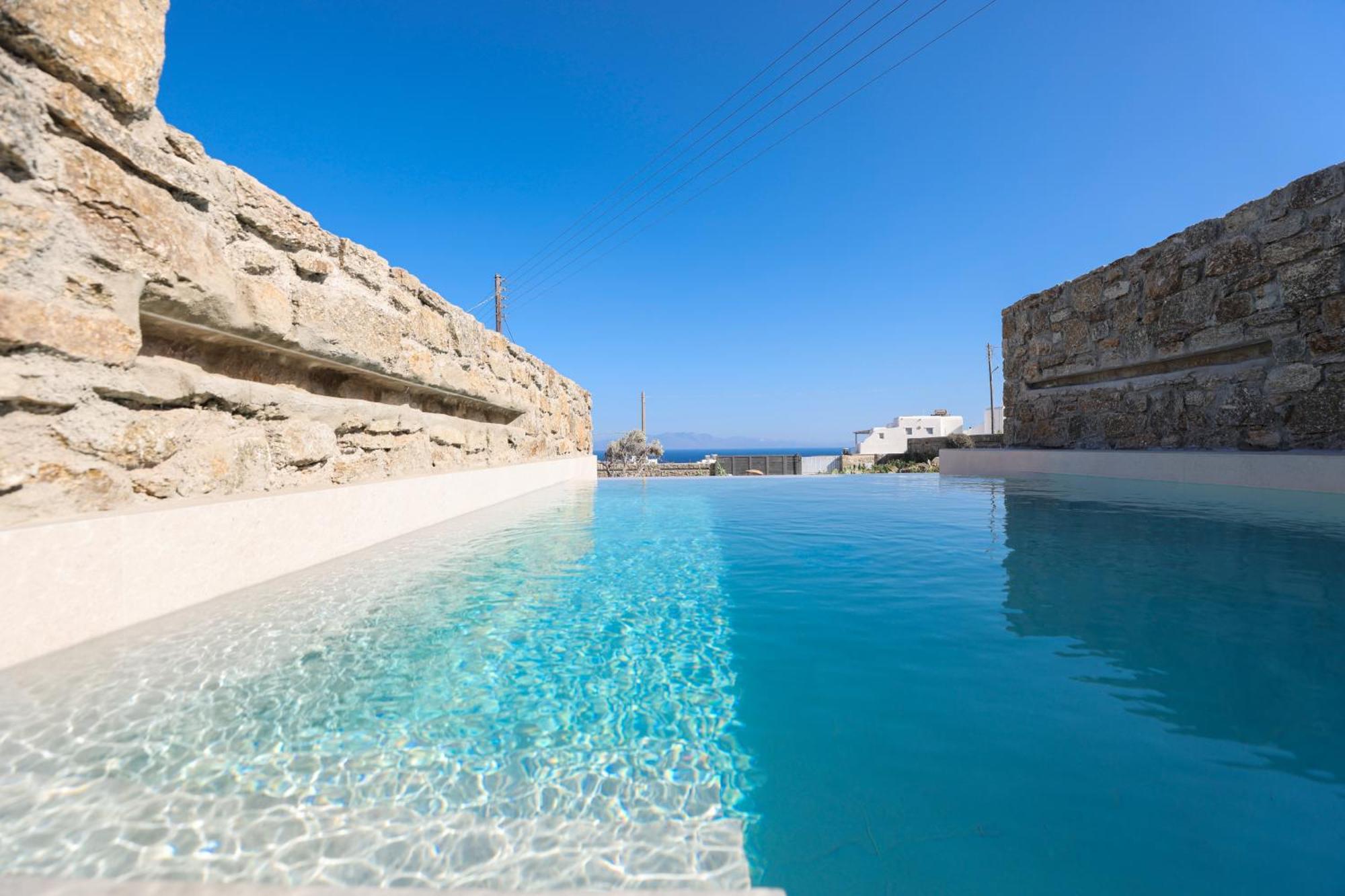 Queen Kalliopi Suites Plintri Exterior photo